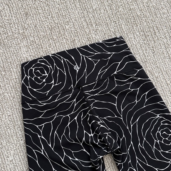 Lululemon Wunder Under High-rise Tight - Picture 6 of 7